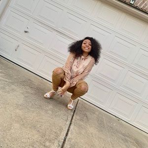 Meet your Posher, Aliyah